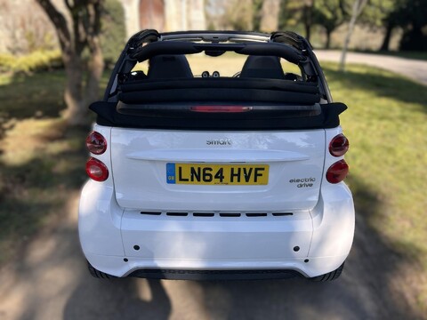 Smart Fortwo Coupe ELECTRIC DRIVE 18