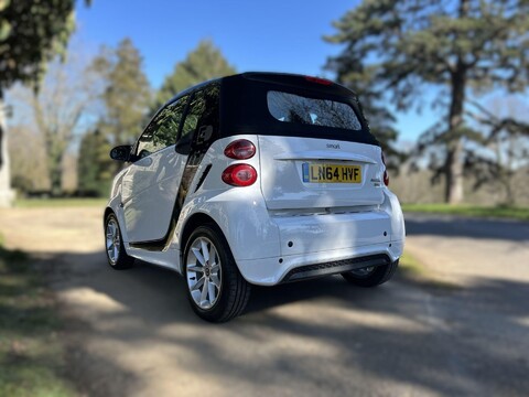 Smart Fortwo Coupe ELECTRIC DRIVE 4