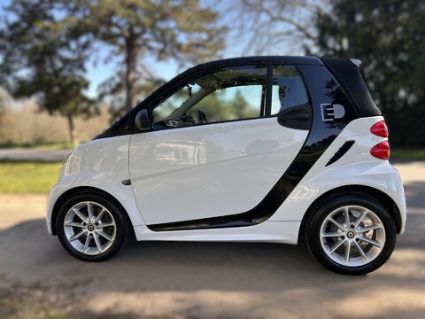 Smart Fortwo Coupe ELECTRIC DRIVE 15