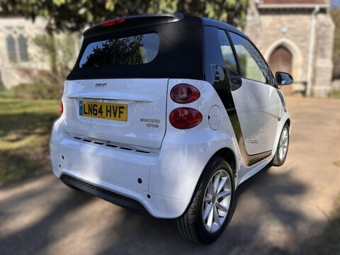 Smart Fortwo Coupe ELECTRIC DRIVE 17