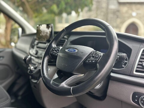 Ford Transit Custom 280 LIMITED P/V ECOBLUE 29