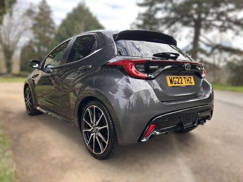 Toyota Yaris GR SPORT 24