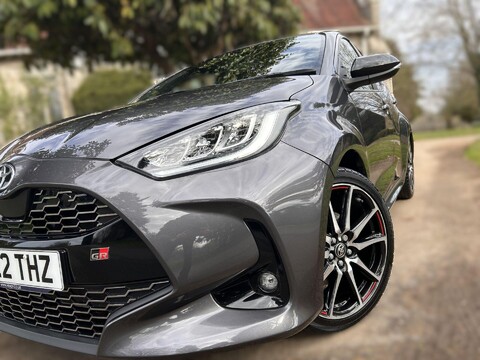 Toyota Yaris GR SPORT 42