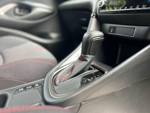 Toyota Yaris GR SPORT 31