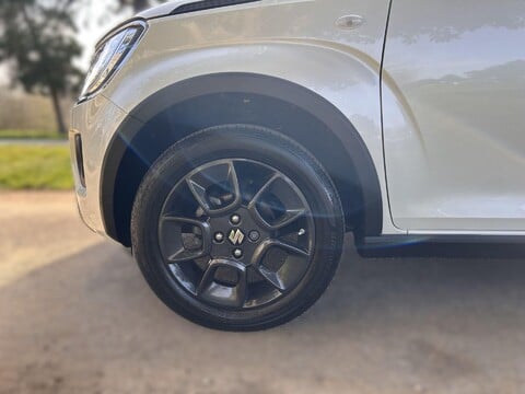 Suzuki Ignis SZ-T DUALJET MHEV 37