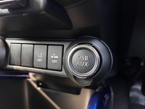 Suzuki Ignis SZ-T DUALJET MHEV 28
