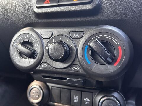 Suzuki Ignis SZ-T DUALJET MHEV 32