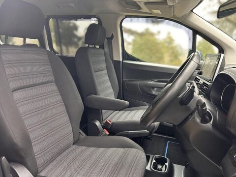 Vauxhall Combo Life ELITE XL S/S 5
