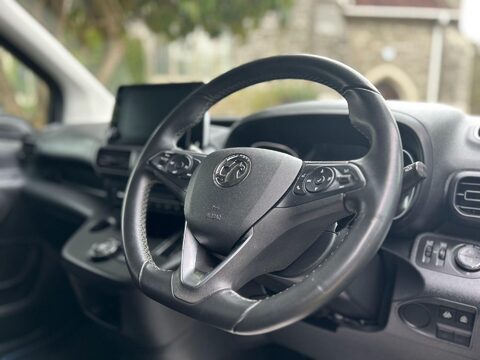 Vauxhall Combo Life ELITE XL S/S 45