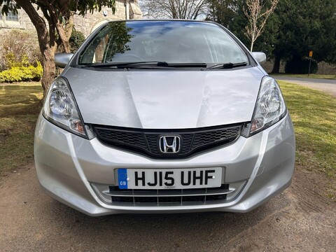 Honda Jazz I-VTEC ES PLUS 11