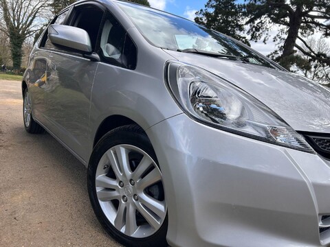 Honda Jazz I-VTEC ES PLUS 36