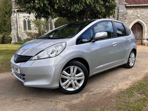 Honda Jazz I-VTEC ES PLUS 13
