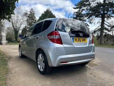 Honda Jazz I-VTEC ES PLUS 2