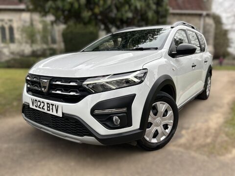 Dacia Jogger ESSENTIAL TCE 13