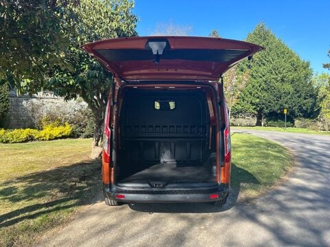 Ford Transit Custom 320 ACTIVE L1H1 DCIV ECOBLUE 23