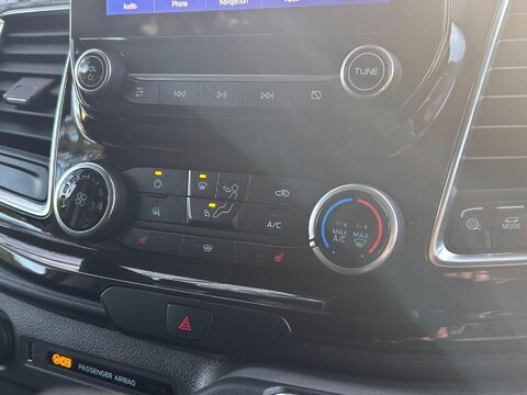 Ford Transit Custom 320 ACTIVE L1H1 DCIV ECOBLUE 34