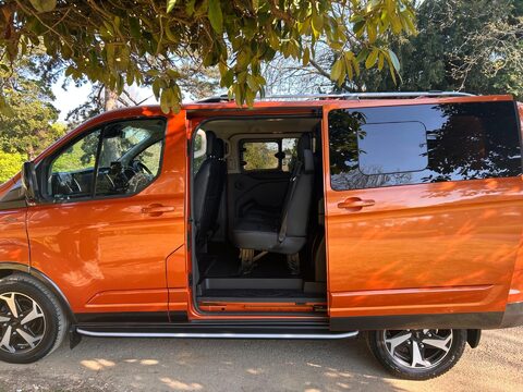 Ford Transit Custom 320 ACTIVE L1H1 DCIV ECOBLUE 19
