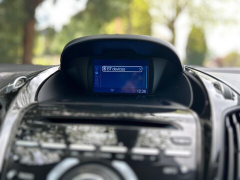 Ford B-Max TITANIUM NAVIGATOR 24