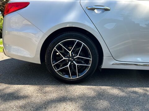 Kia Optima CRDI 3 ISG 43