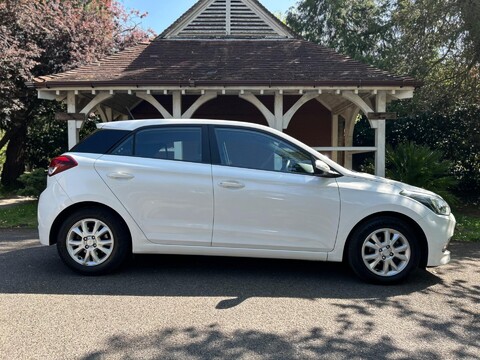 Hyundai i20 MPI SE 14