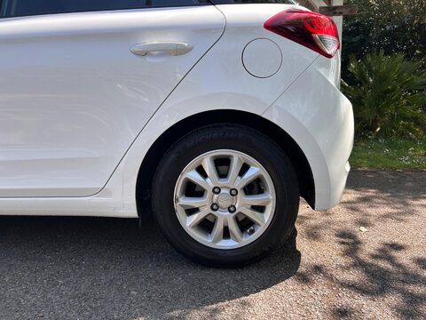 Hyundai i20 MPI SE 37