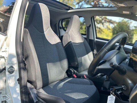 Citroen C1 PURETECH AIRSCAPE FLAIR 5