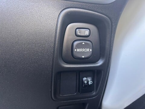 Citroen C1 PURETECH AIRSCAPE FLAIR 31