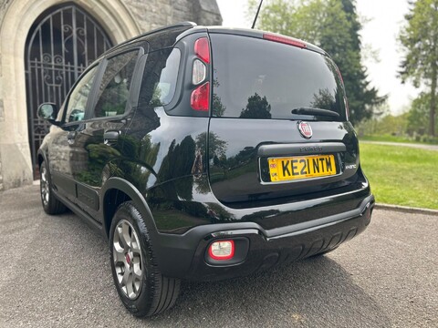 Fiat Panda CITY CROSS MHEV 2