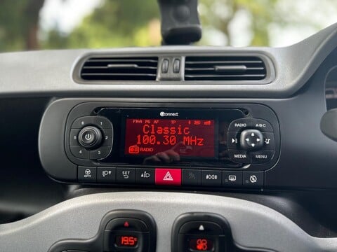 Fiat Panda CITY CROSS MHEV 8