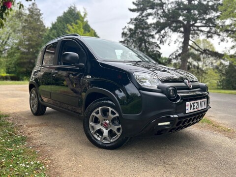 Fiat Panda CITY CROSS MHEV 11