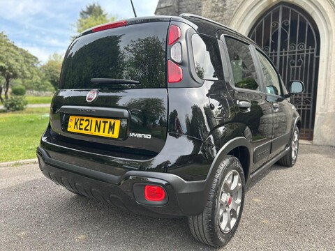 Fiat Panda CITY CROSS MHEV 18