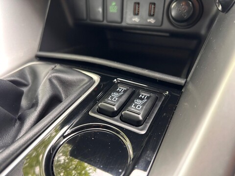 Mitsubishi Eclipse Cross 4 9