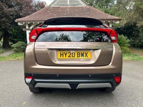 Mitsubishi Eclipse Cross 4 15