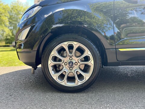 Ford Ecosport TITANIUM 36