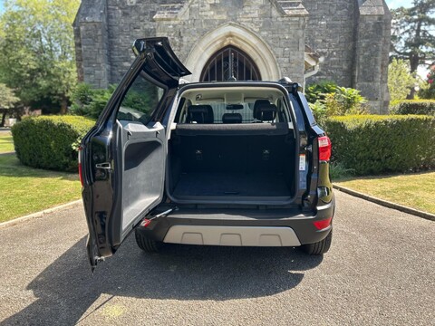 Ford Ecosport TITANIUM 20