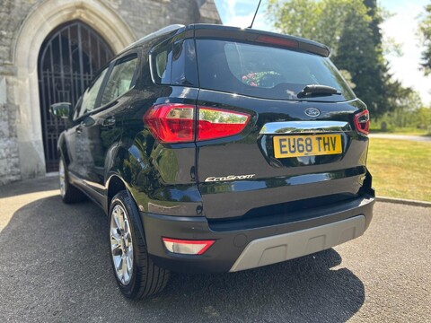 Ford Ecosport TITANIUM 21