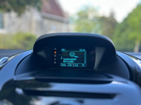 Ford B-Max ZETEC 45