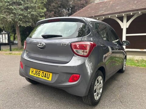 Hyundai i10 SE 17