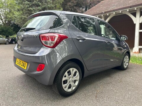 Hyundai i10 SE 16