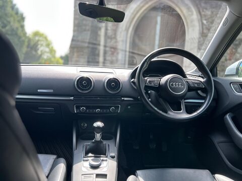 Audi A3 SPORTBACK TDI SPORT 9