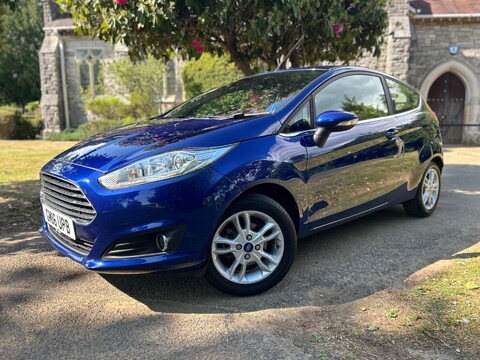 Ford Fiesta ZETEC 13