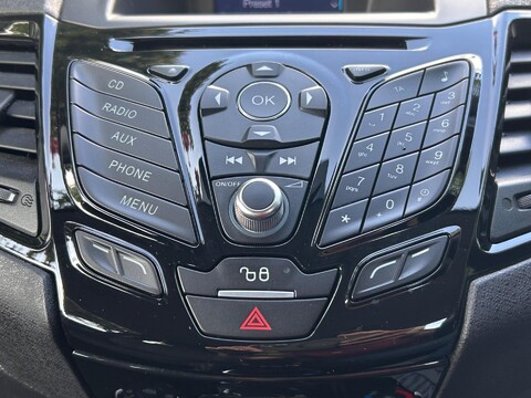 Ford Fiesta ZETEC 25