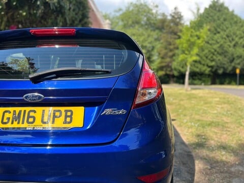 Ford Fiesta ZETEC 39
