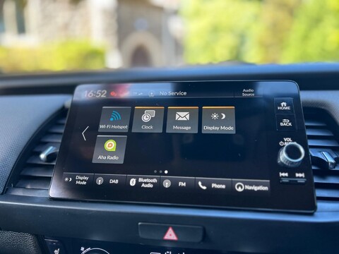 Honda Jazz I-MMD CROSSTAR EX 26