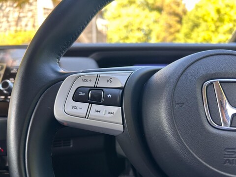 Honda Jazz I-MMD CROSSTAR EX 33