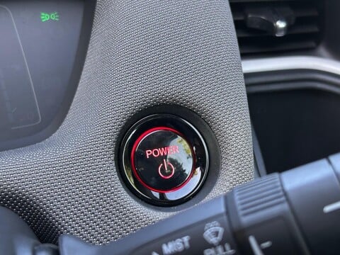Honda Jazz I-MMD CROSSTAR EX 35