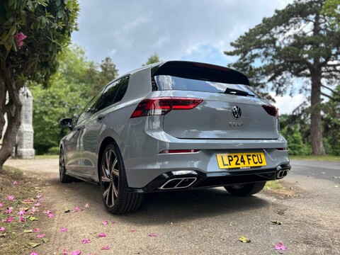 Volkswagen Golf R-LINE ETSI DSG 2
