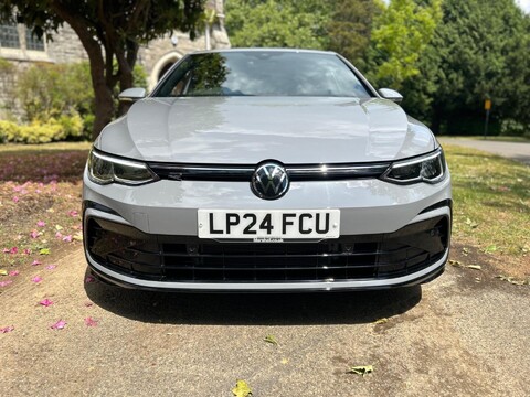 Volkswagen Golf R-LINE ETSI DSG 16