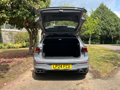 Volkswagen Golf R-LINE ETSI DSG 24