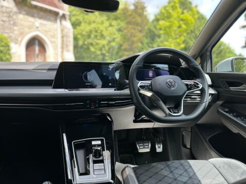 Volkswagen Golf R-LINE ETSI DSG 32
